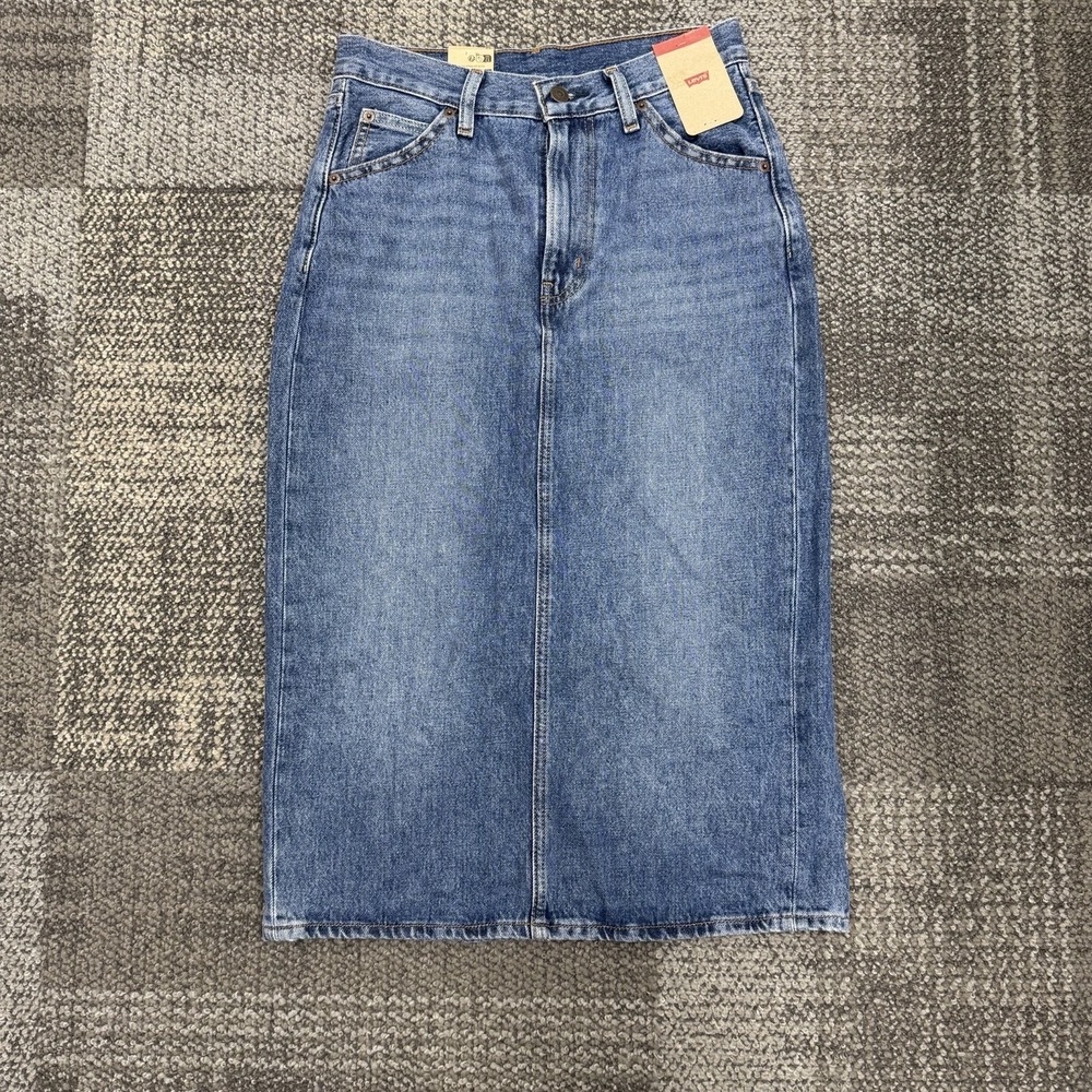 Levi's Denim Skirt 26 High-Rise Back Slit Skirt Medium Wash NEW